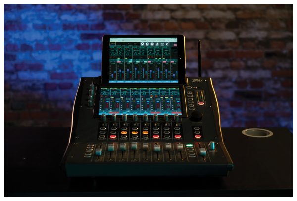 Peavey Aureus 28 Digital Mixer